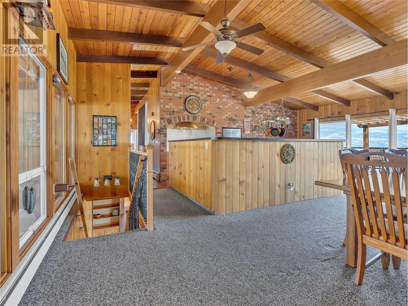9402 FRONT BENCH Road