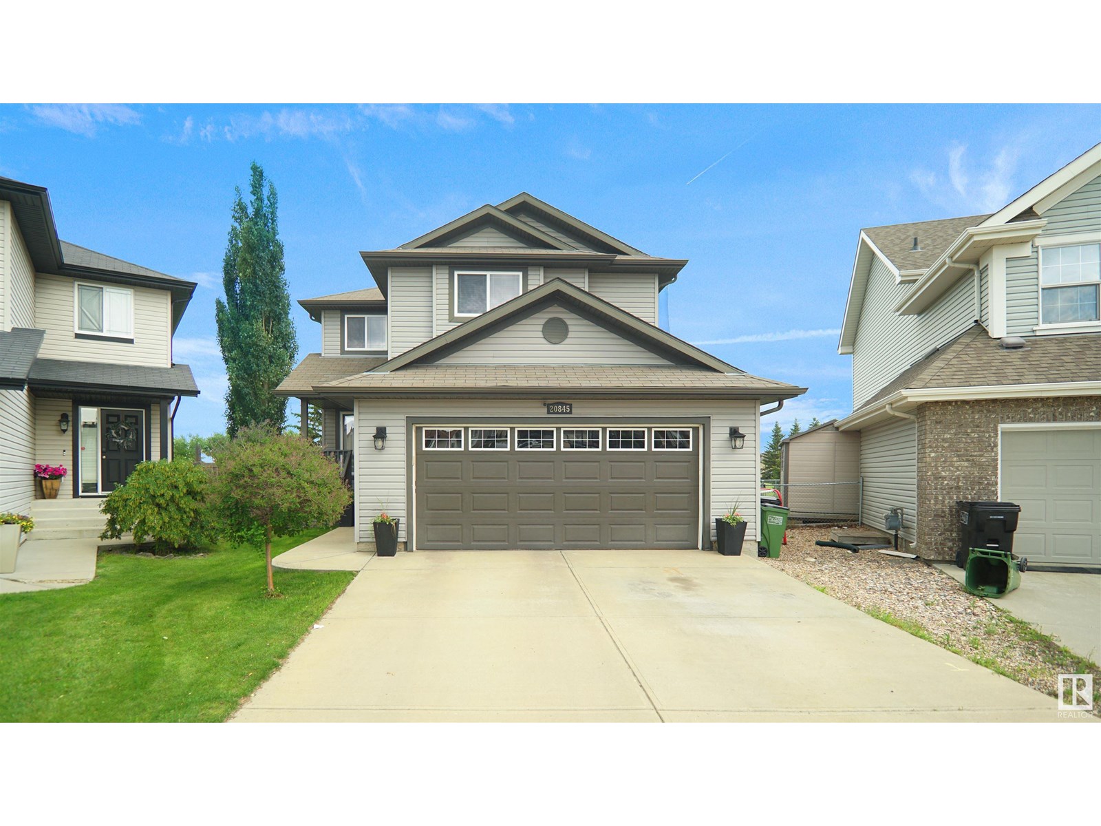 20845 92A AV NW