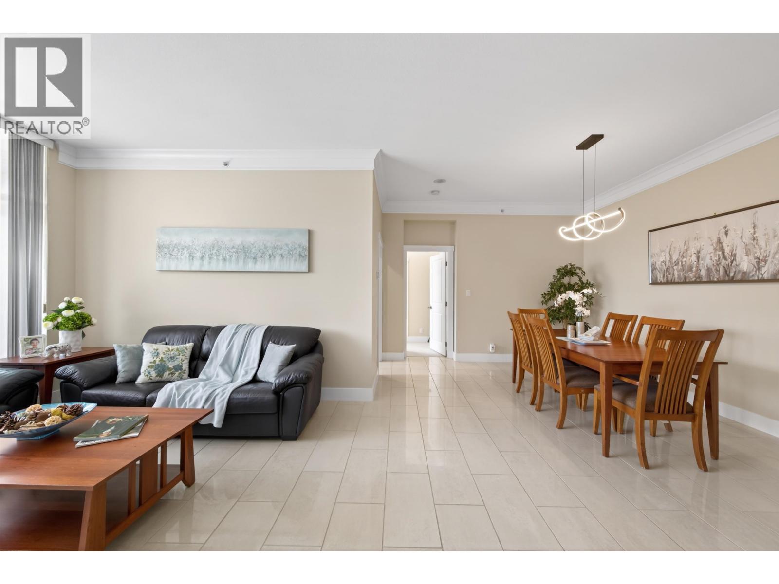 613 4685 VALLEY DRIVE