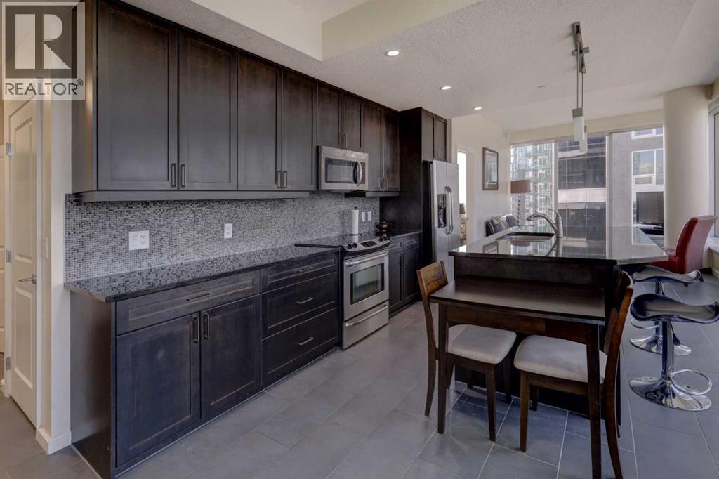 1802, 211 13 Avenue SE