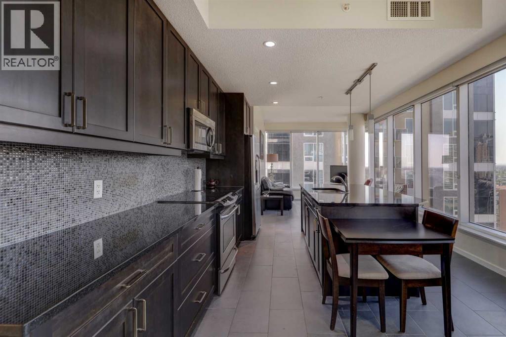 1802, 211 13 Avenue SE