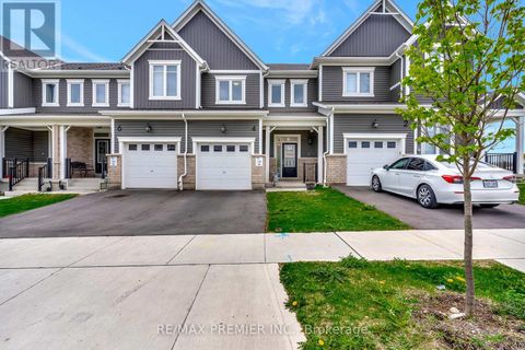 4 SAXONY STREET Kitchener ON N2R0S3