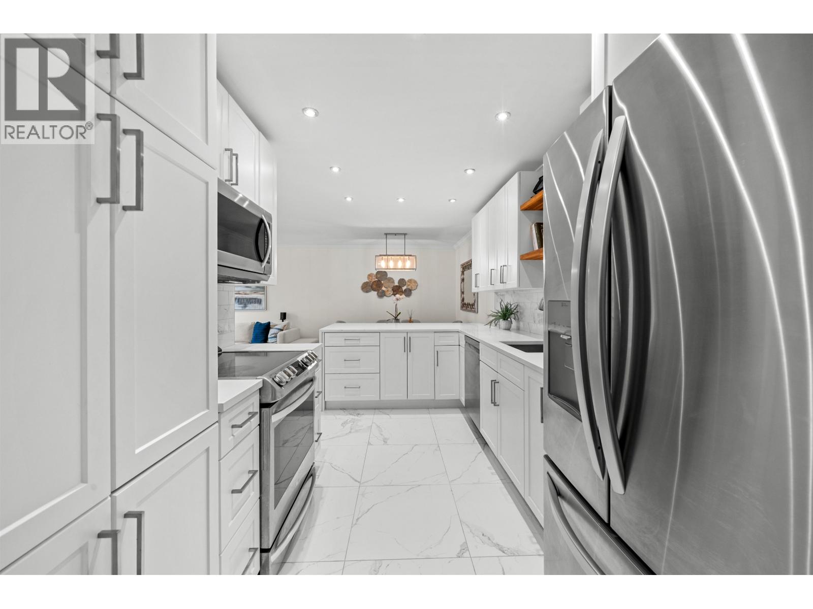 T4908 3980 CARRIGAN COURT