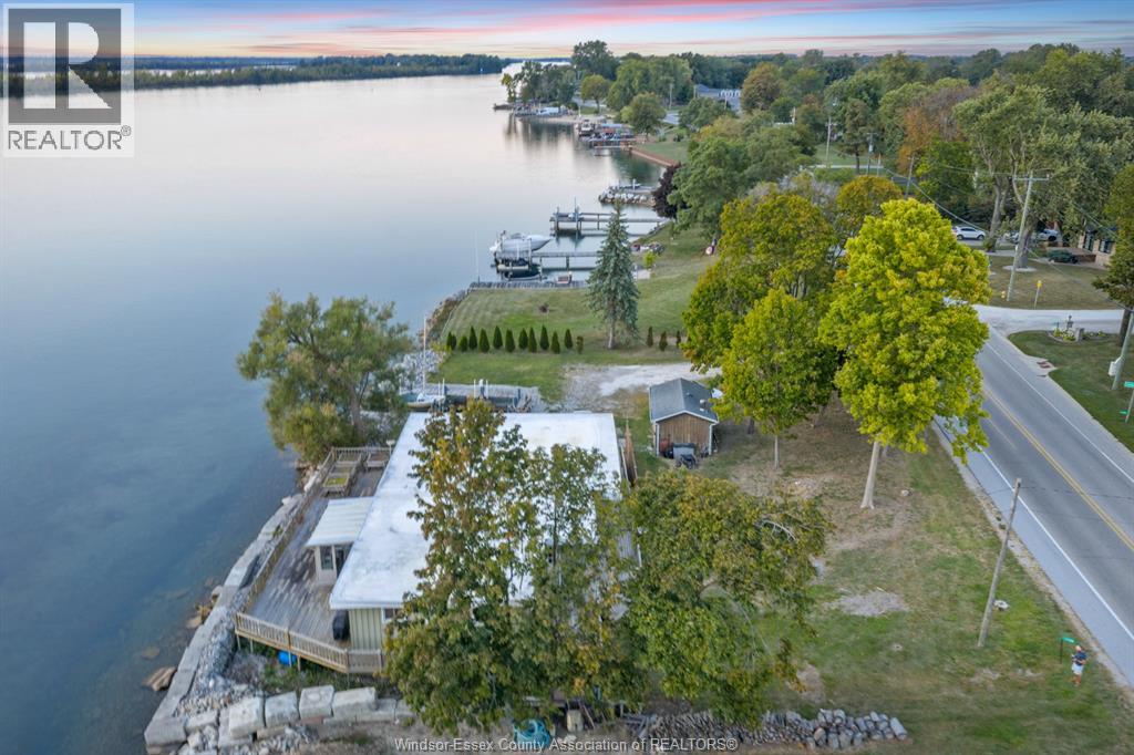1166 FRONT ROAD South