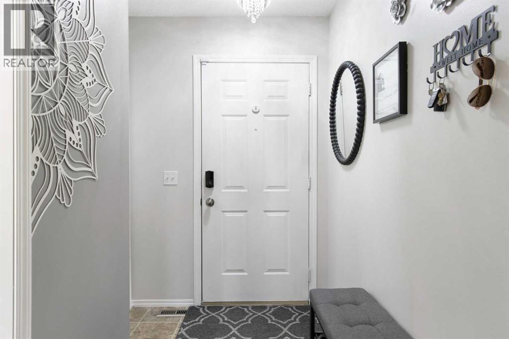 206 Mt Aberdeen Manor SE