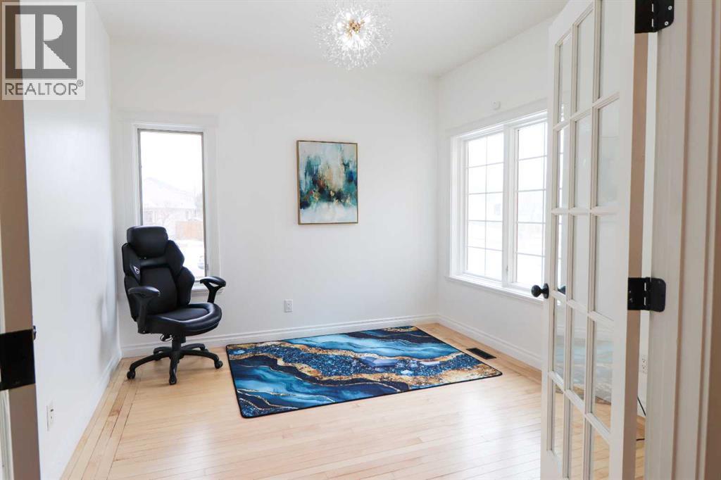 4 Heritage Point W