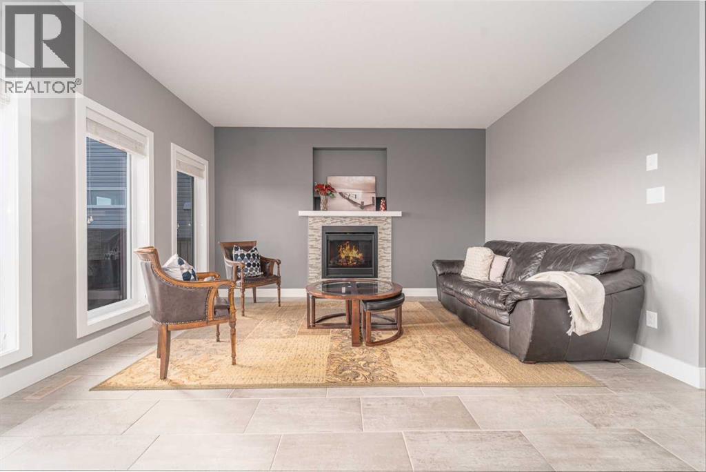 523 Firelight Place W