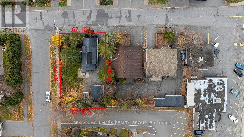 613, 615, 619, 623 HOCHELAGA STREET