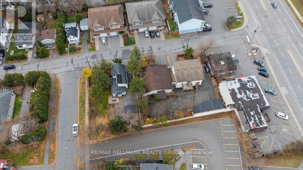 613, 615, 619, 623 HOCHELAGA STREET