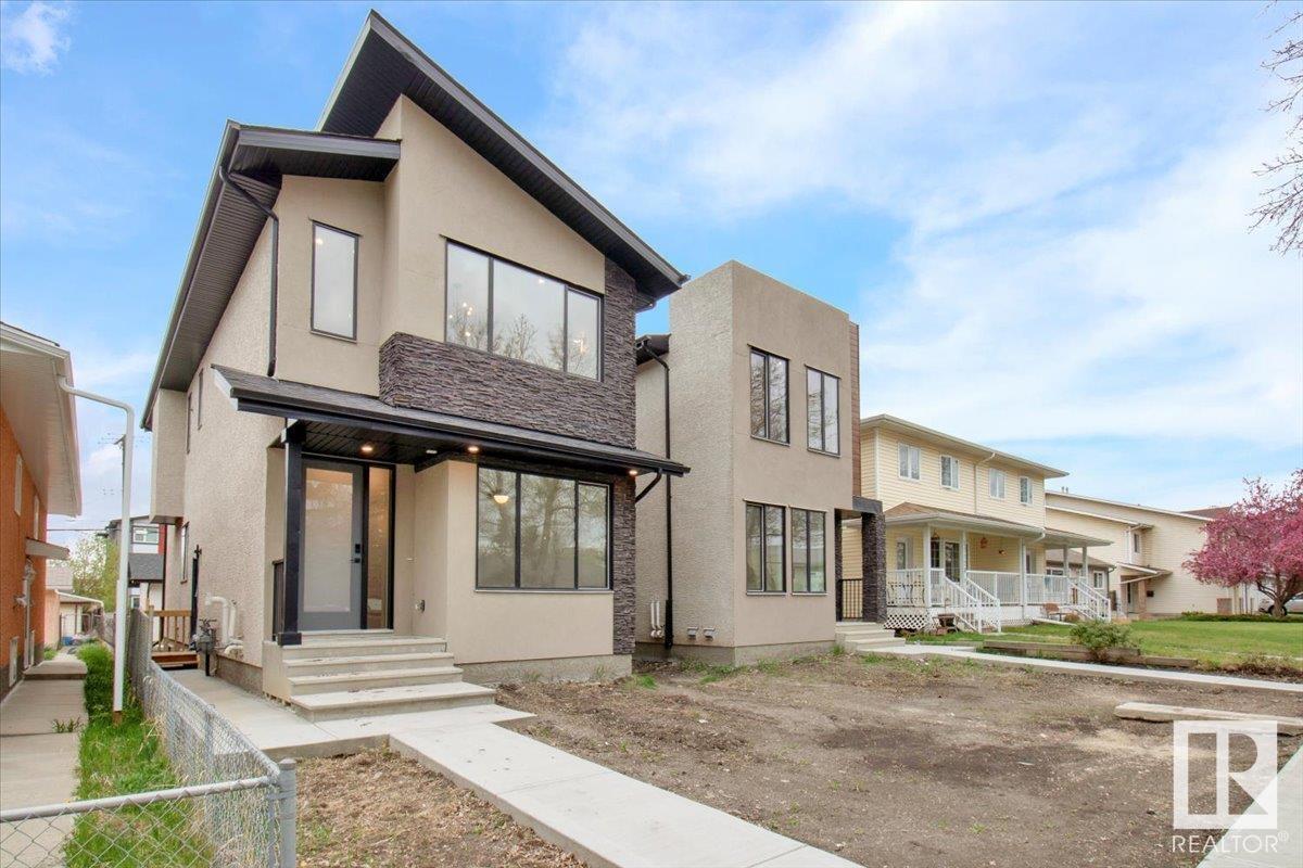 11124 132 ST NW