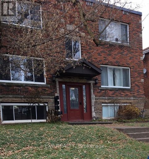 5 - 5473 ONTARIO AVENUE Niagara Falls (Downtown) ON L2E3S4