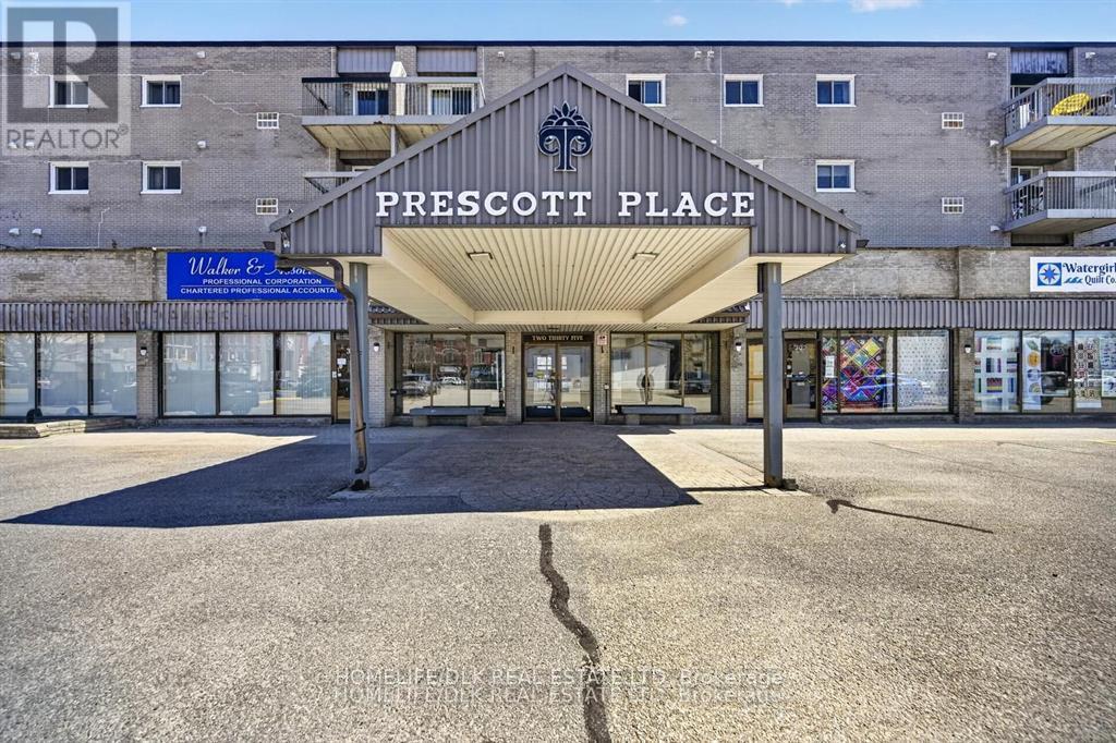 Photo 1 of 32 — 201 - 235 WATER STREET Unit 201, Prescott, ON K0E1T0