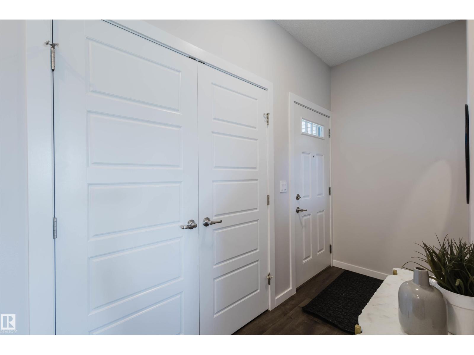 1407 DARBY GREEN GR SW
