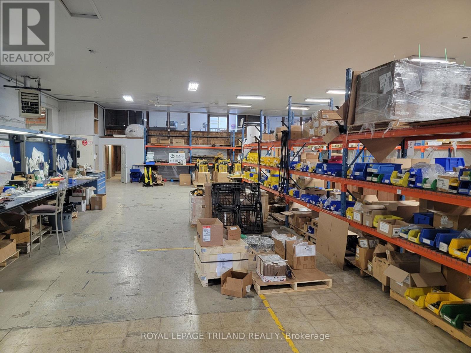 4268 DUNDAS STREET