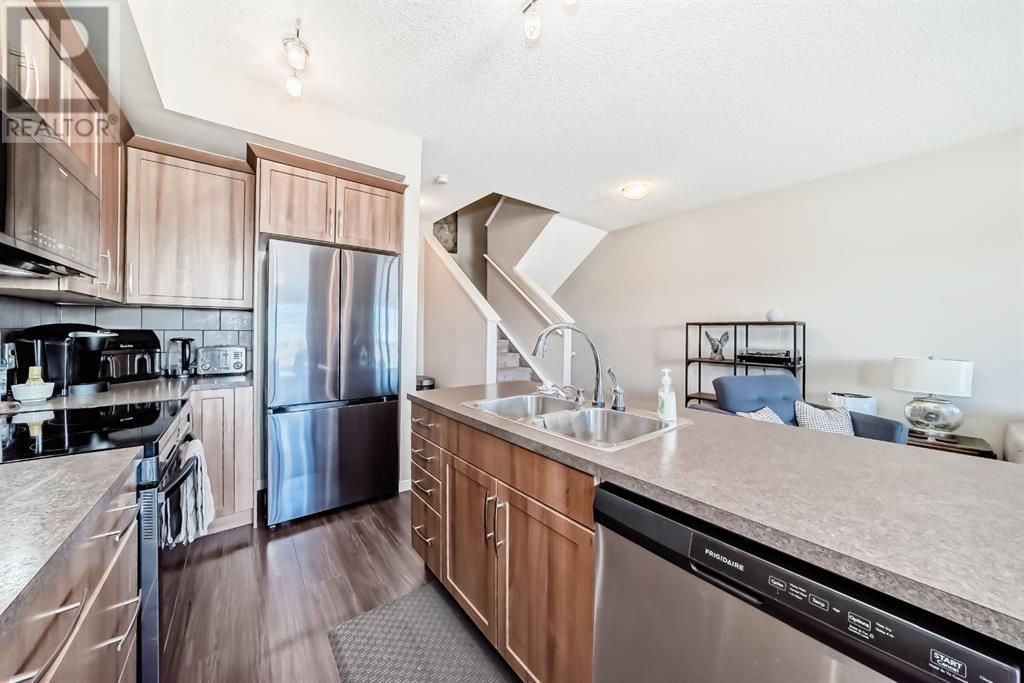 611, 101 Sunset Drive