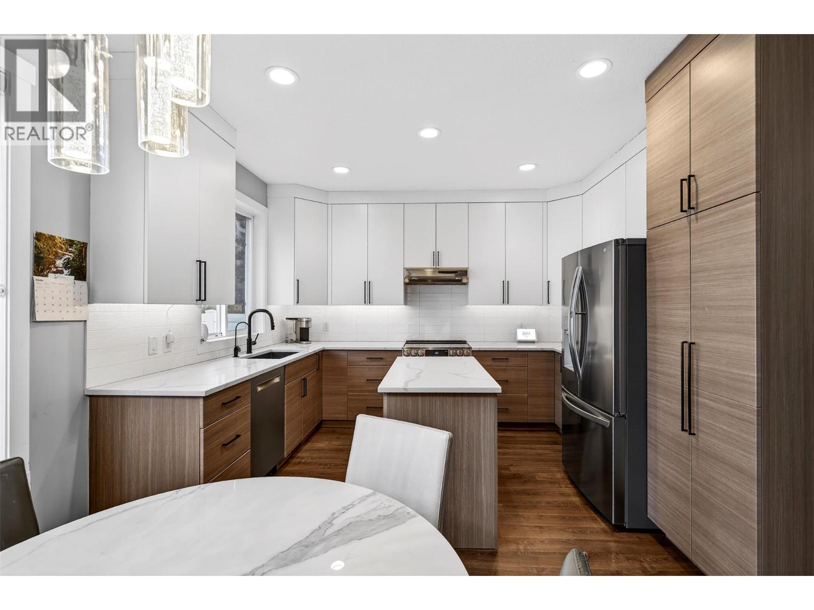 2220 Shannon Ridge Drive Unit# 109