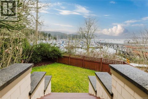 6985 Anglers Lane Central Saanich BC V8M1B5