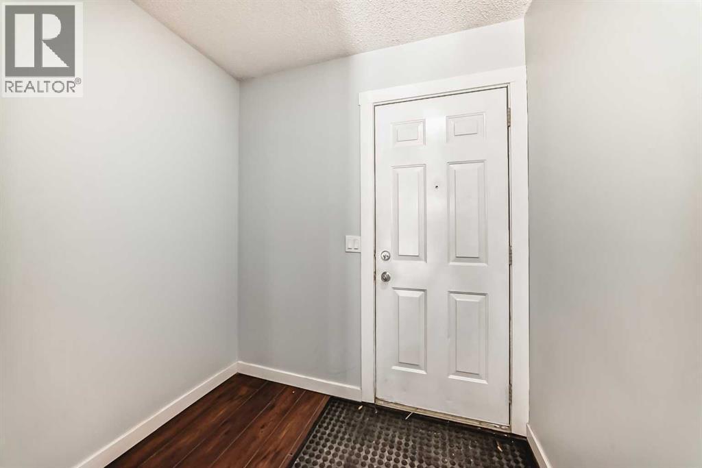 69 Castleglen Road NE