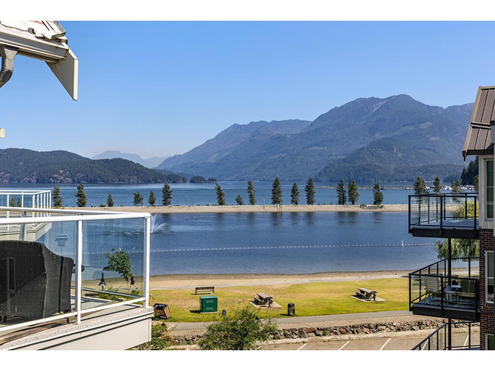 410 328 ESPLANADE AVENUE|Harrison Hot Springs