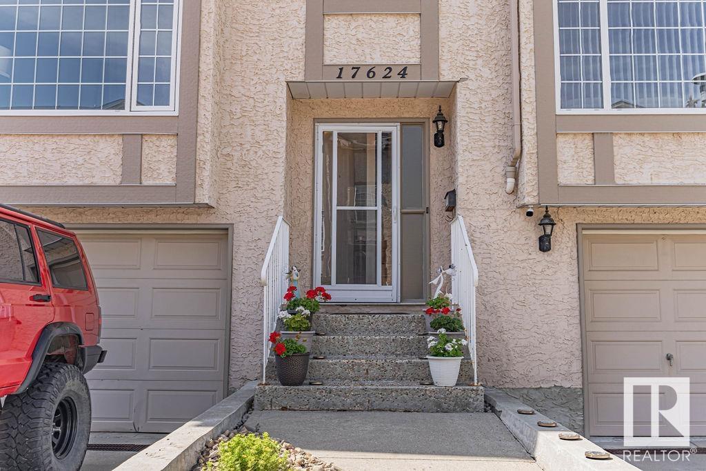 17624 96 AV NW