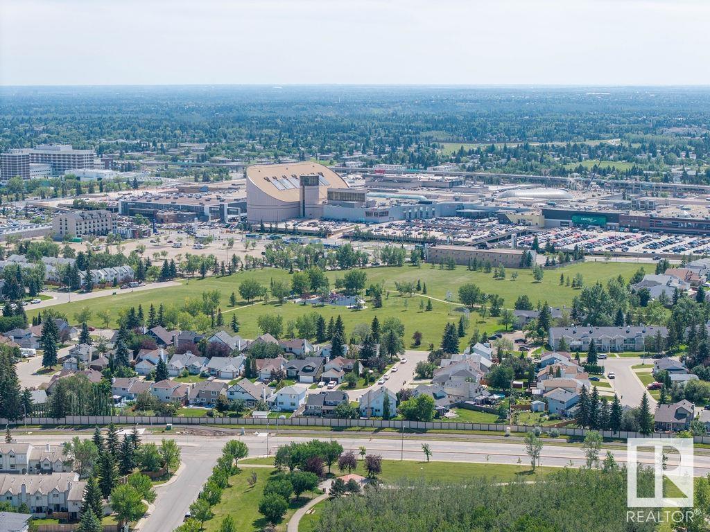 17624 96 AV NW
