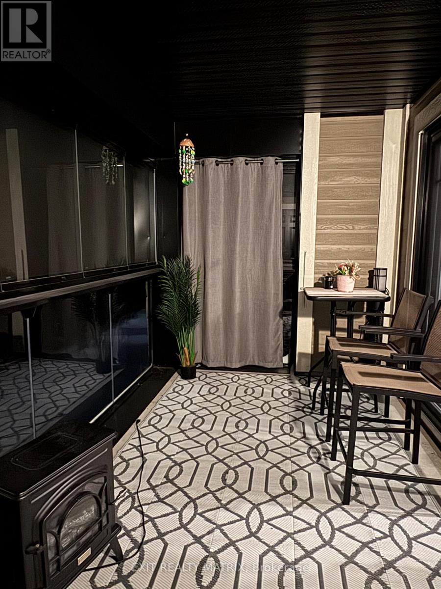 9 - 83 ST MORITZ TERRACE