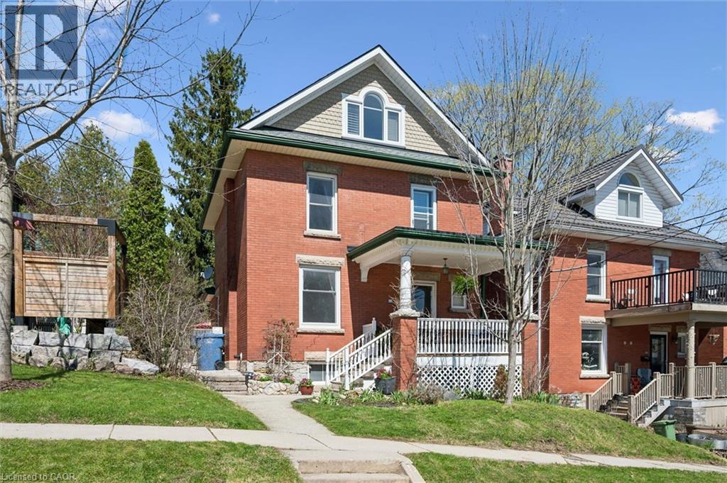 24 POWELL Street E