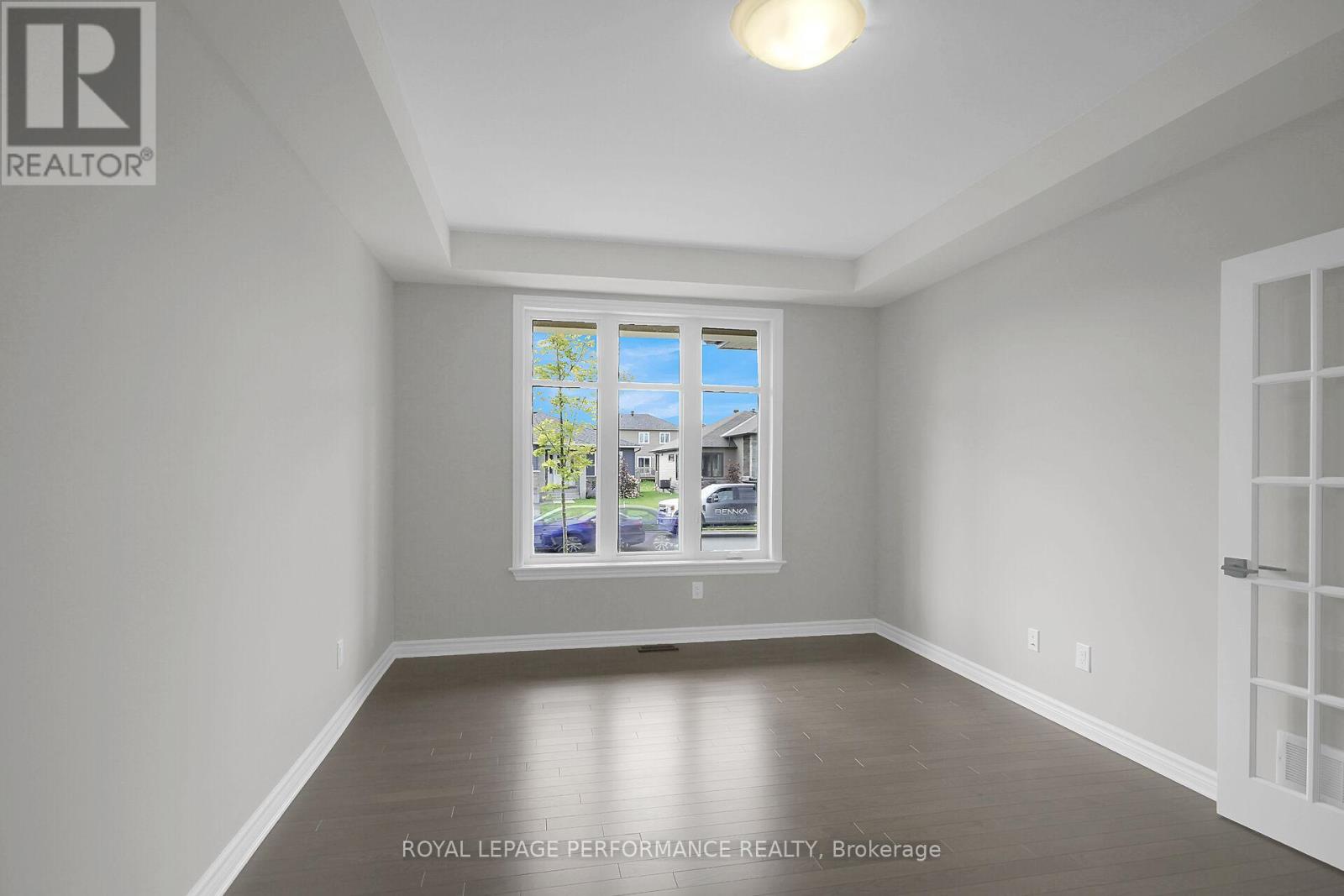 474 CENTRAL PARK BOULEVARD