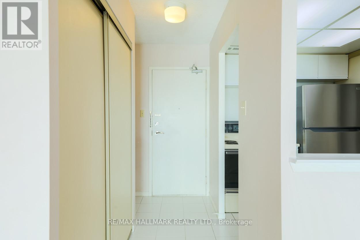 525 - 3 GREYSTONE WALK DRIVE