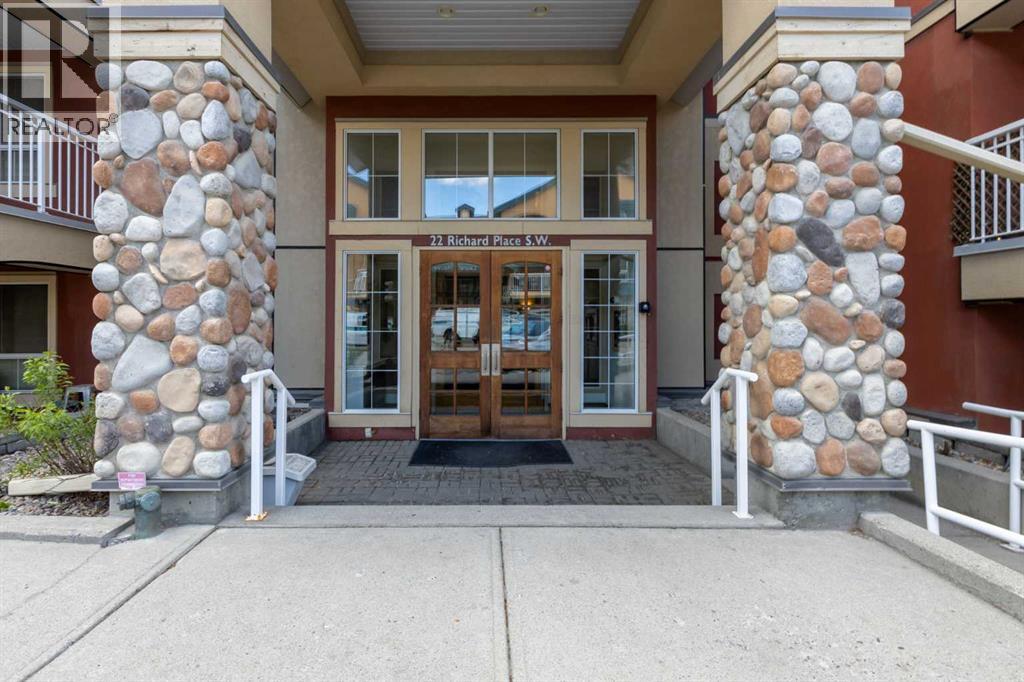 129, 22 Richard Place SW