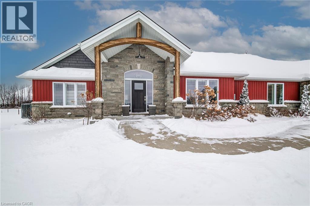 885725 OXFORD RD 8 Road