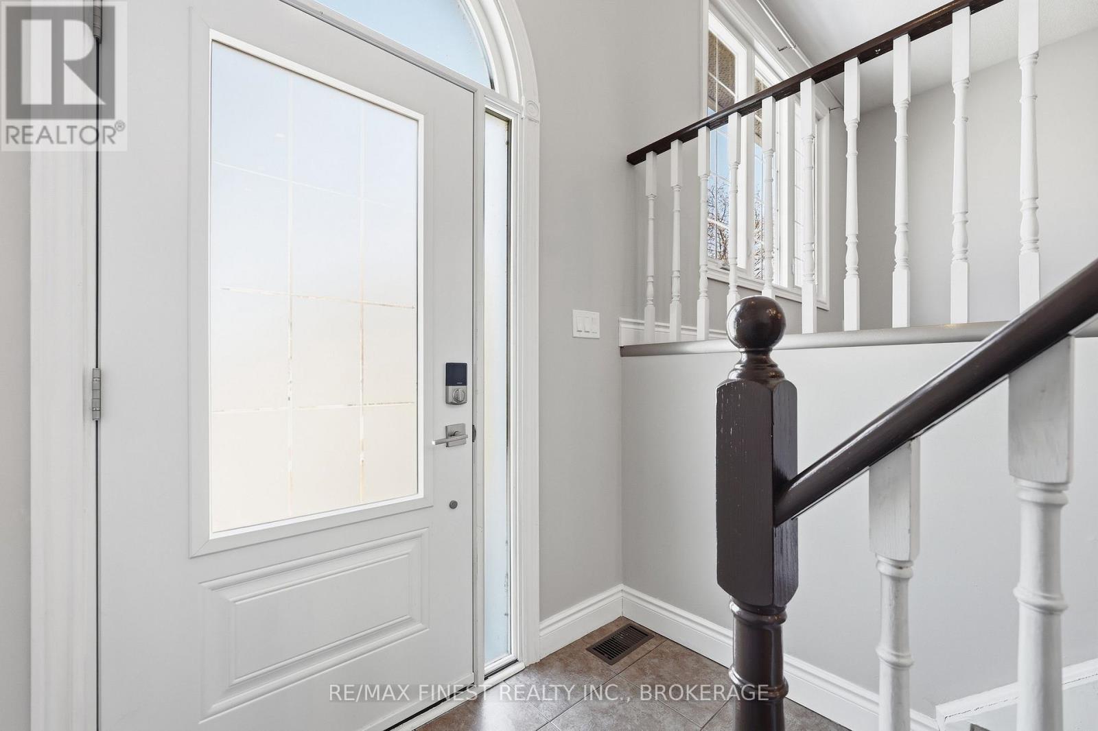 295 OWENS CRESCENT