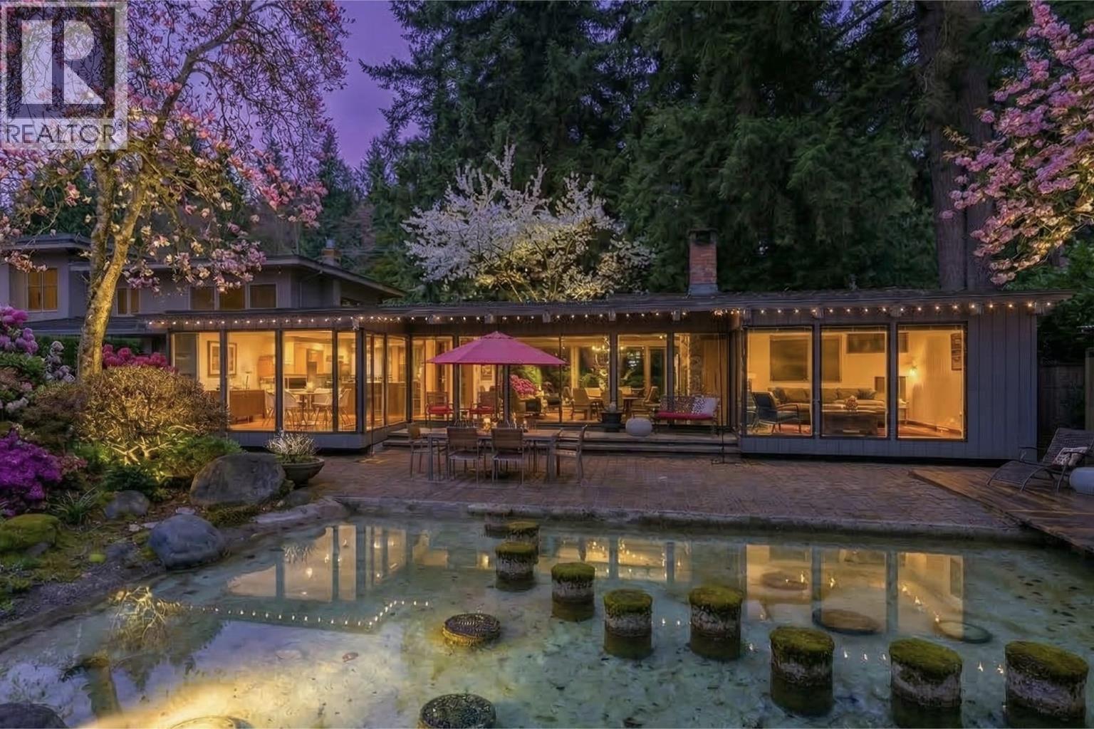 808 SEYMOUR BOULEVARD