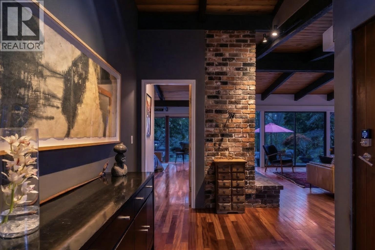 808 SEYMOUR BOULEVARD