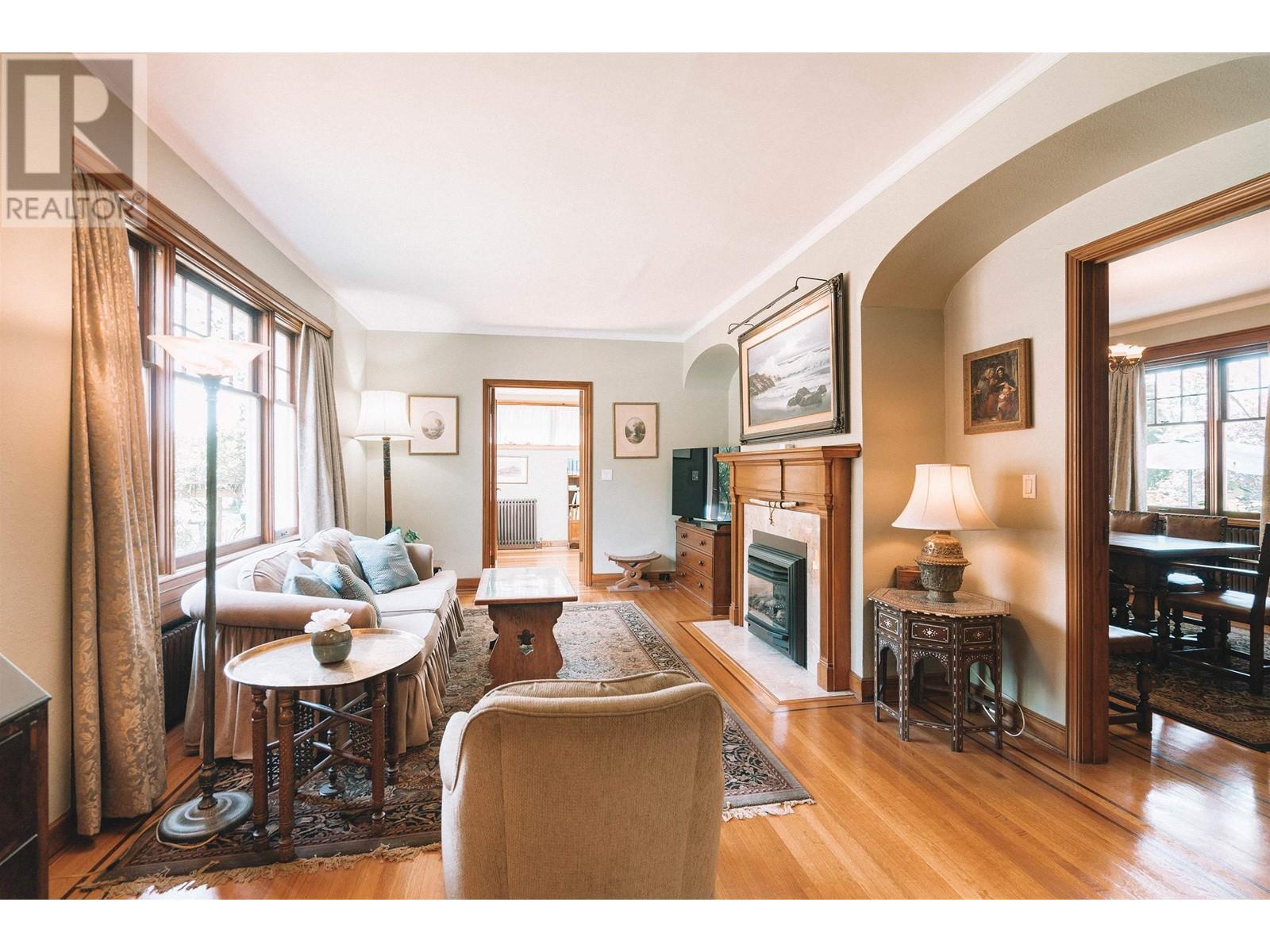 428 FIFTH STREET