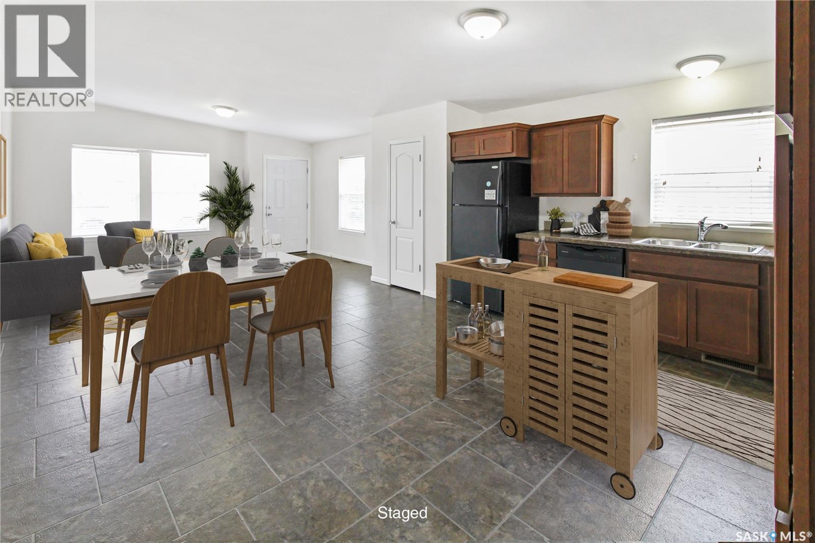 A 8470 Howard AVENUE