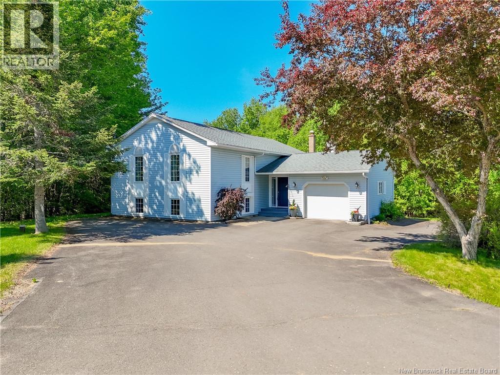 Photo 1 of 43 — 20 Marie Lane, Fredericton, NB E3A6T5