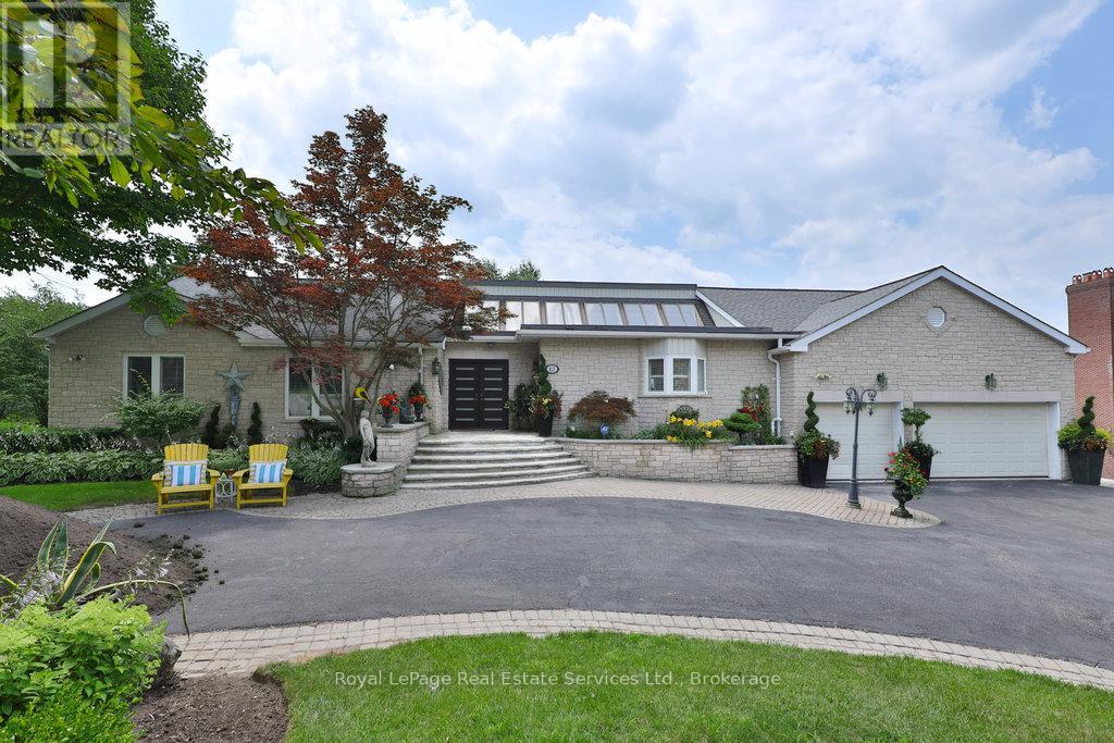 12 INGLEVIEW DRIVE