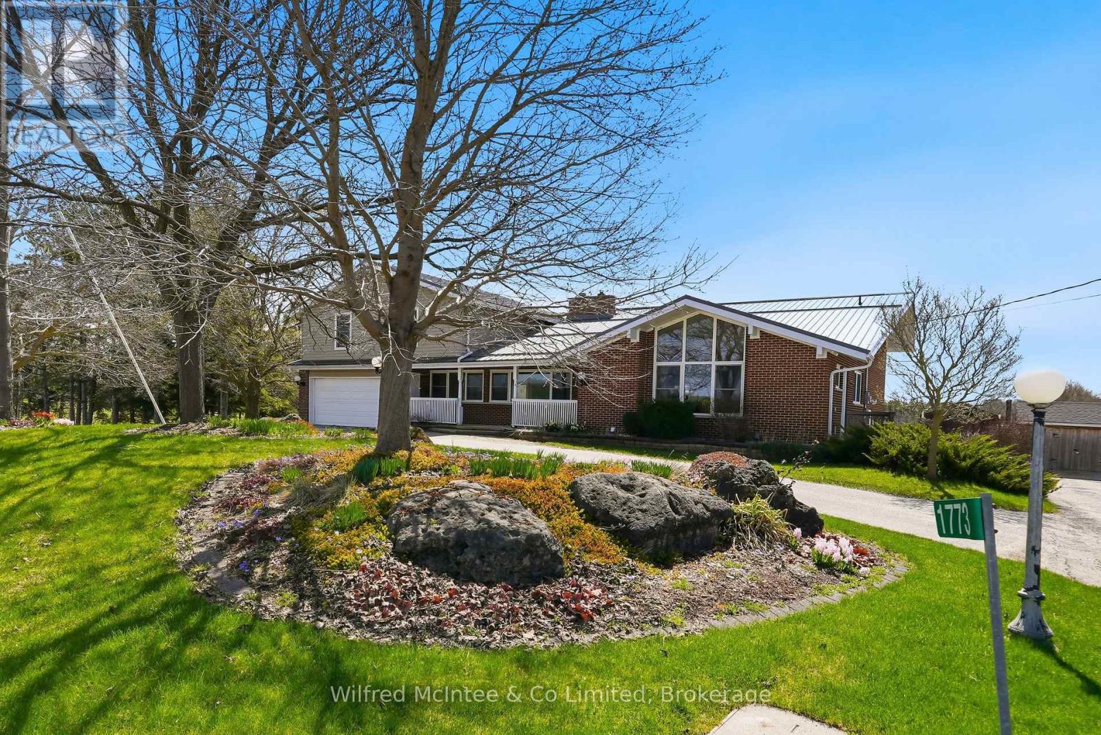 1773 BRUCE ROAD 10