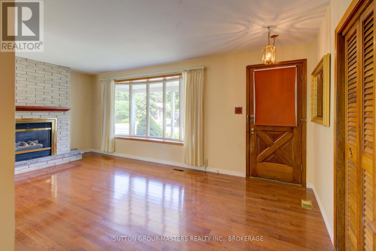 344 NORMAN ROGERS DRIVE