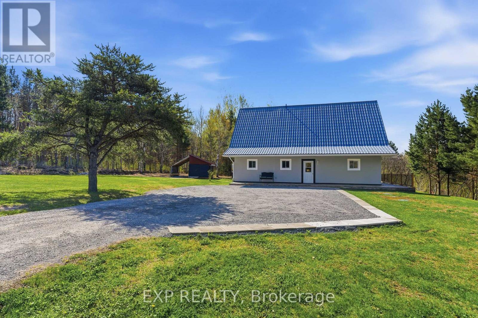 568 LAKE GEORGE ROAD