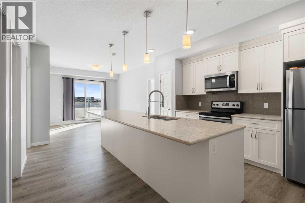 305, 20 Seton Park SE