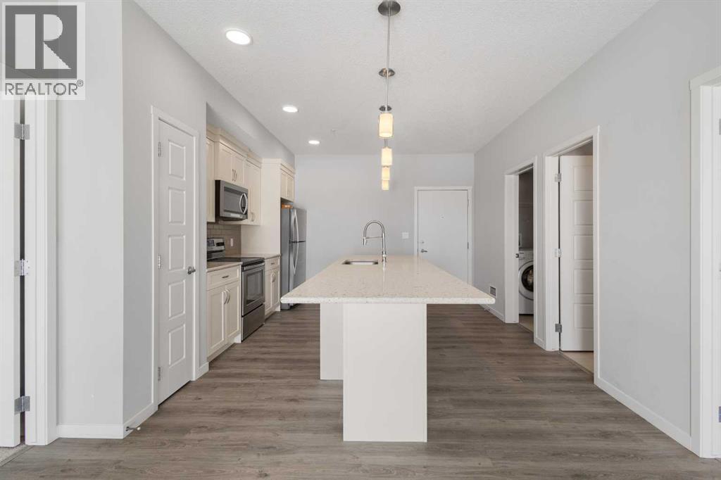 305, 20 Seton Park SE