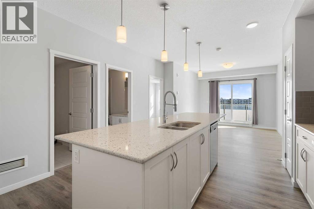 305, 20 Seton Park SE