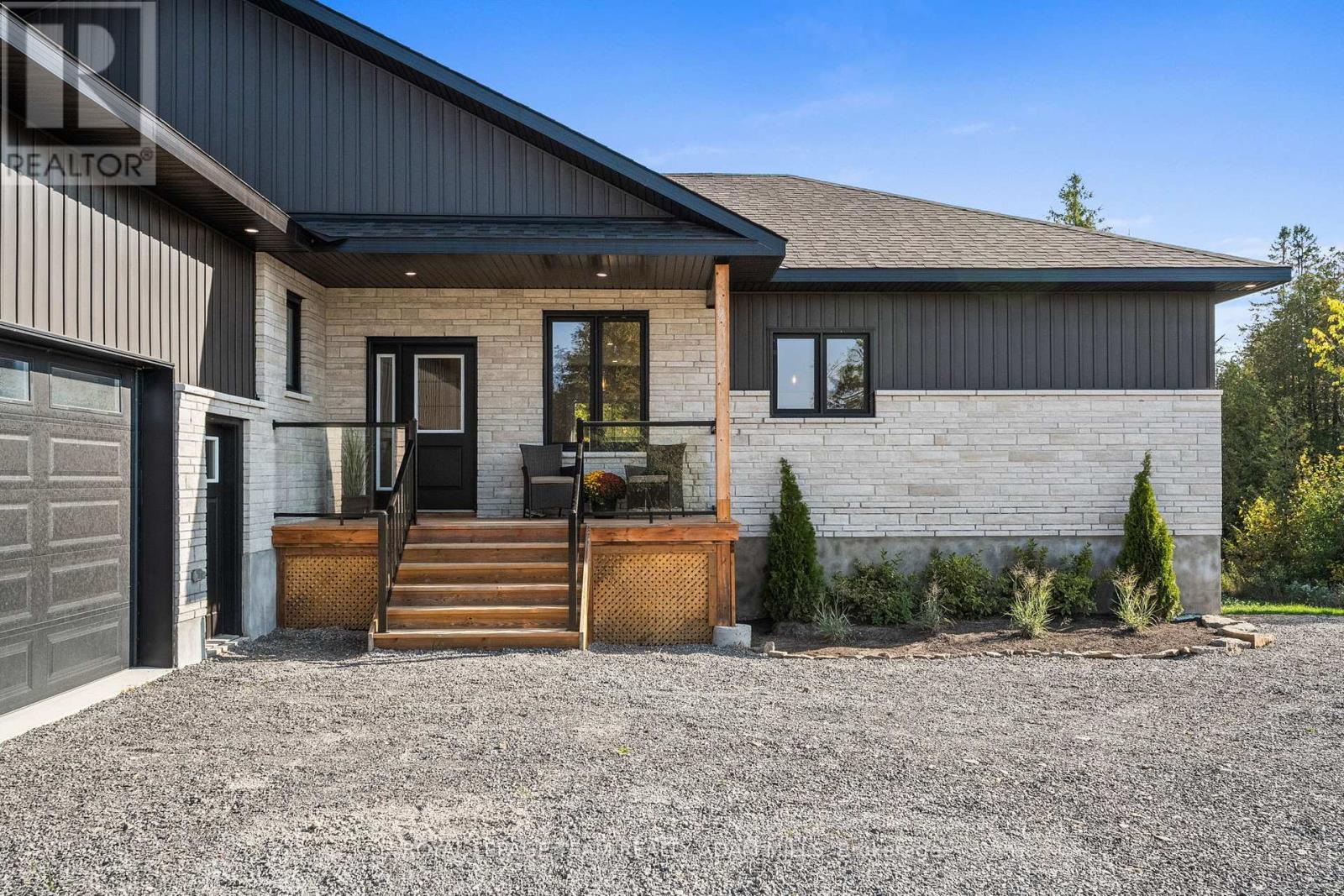 2850 MONTAGUE BOUNDARY ROAD