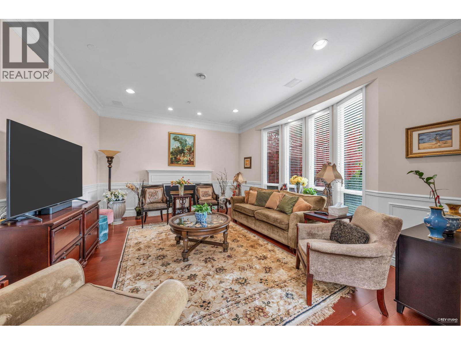 1285 W 47TH AVENUE