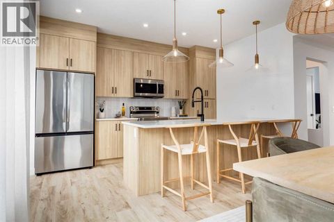 132 Heartwood Lane SE Calgary AB T3S0R4