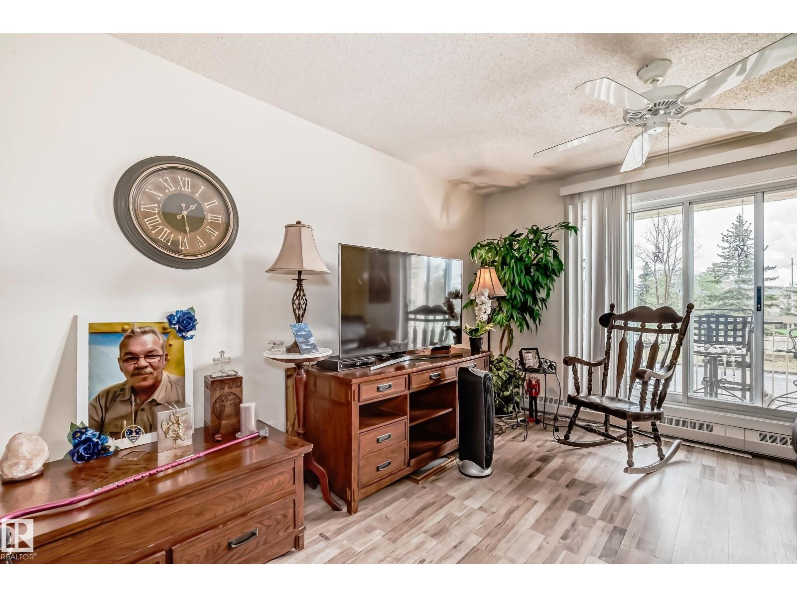 #214 18012 95 AV NW