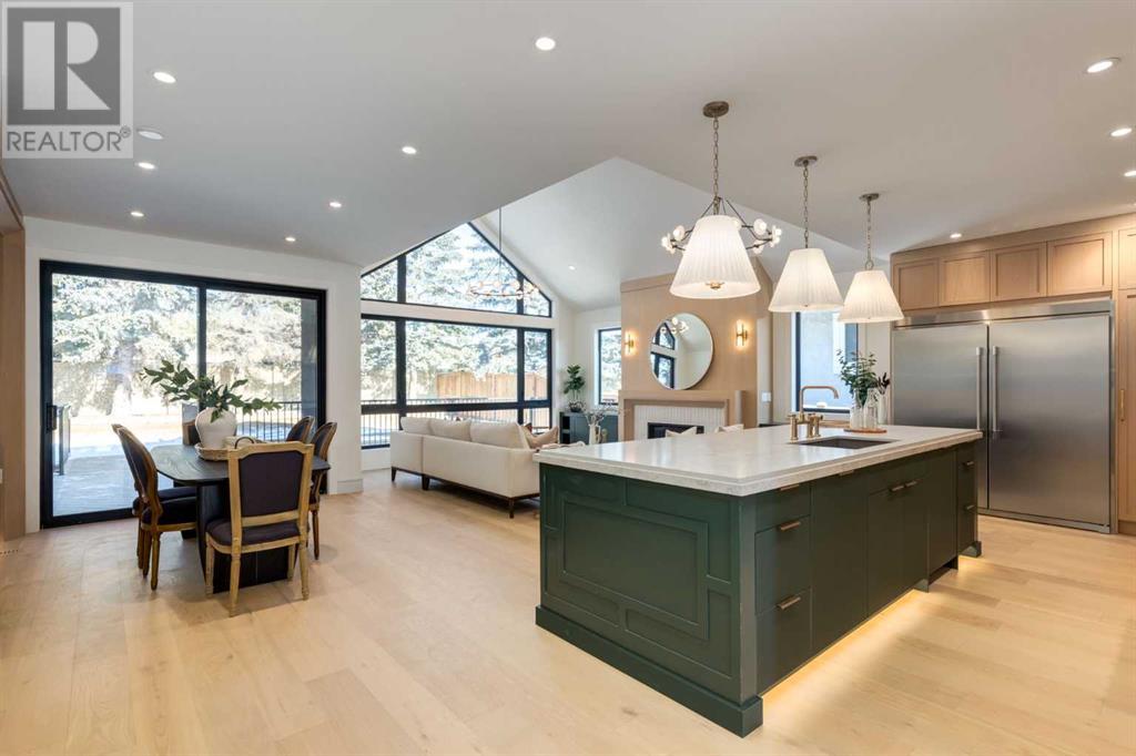46 Varsity Estates Close NW