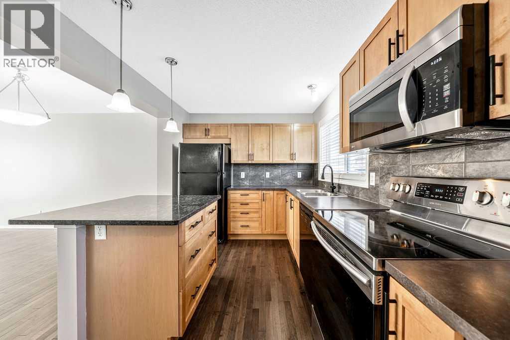 123 Elgin Meadows View SE